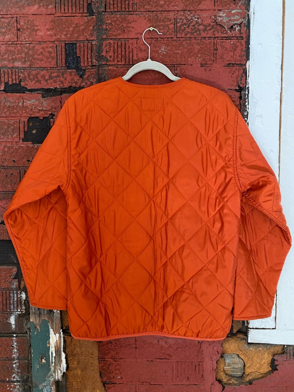 Carhartt WIP Quilted Snap-Front Barrow Liner Jacket - Picture 8 of 11